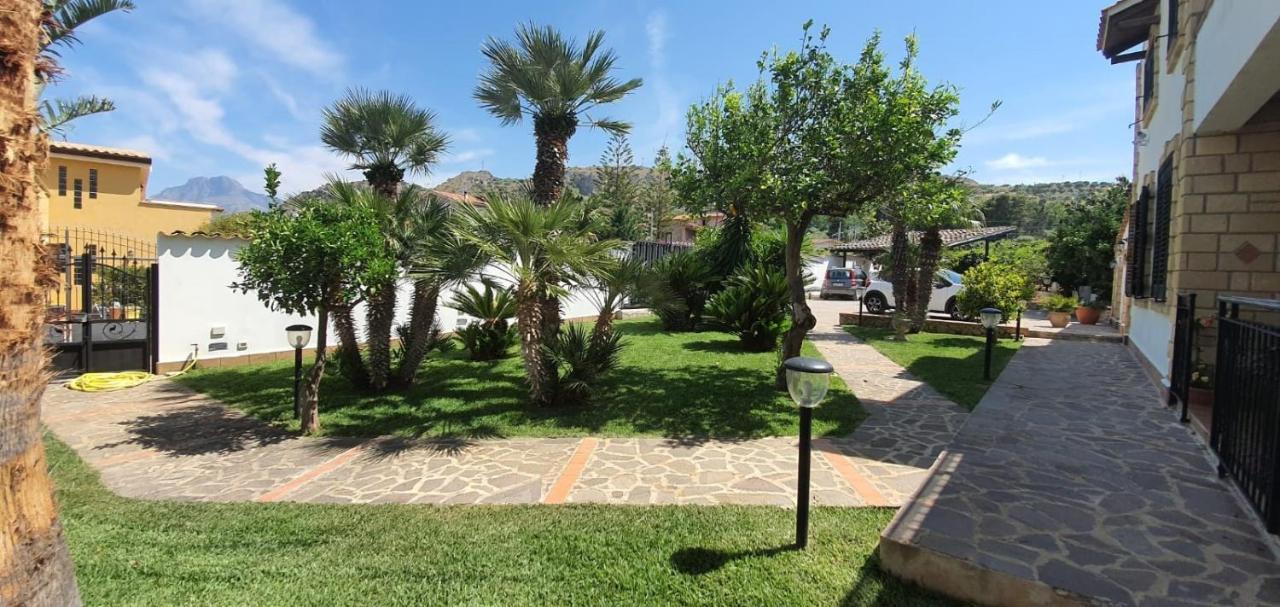Villa Marianna Con Piscina Privata Ampi Spazi Esterni E Wifi Free Трабія Екстер'єр фото