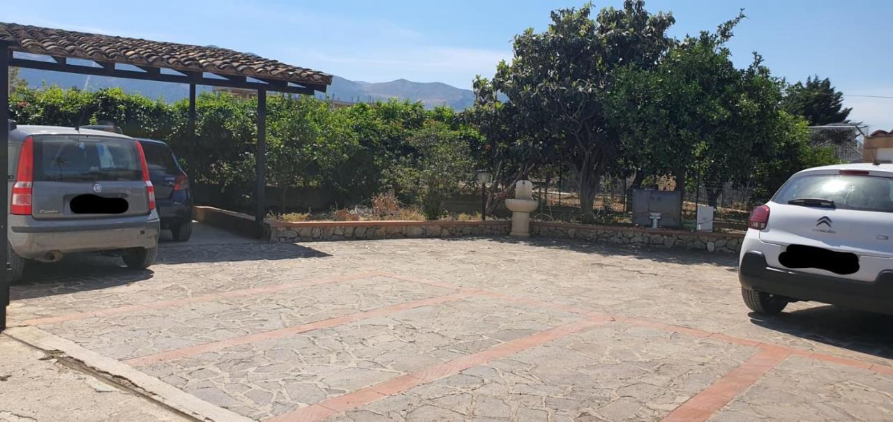 Villa Marianna Con Piscina Privata Ampi Spazi Esterni E Wifi Free Трабія Екстер'єр фото