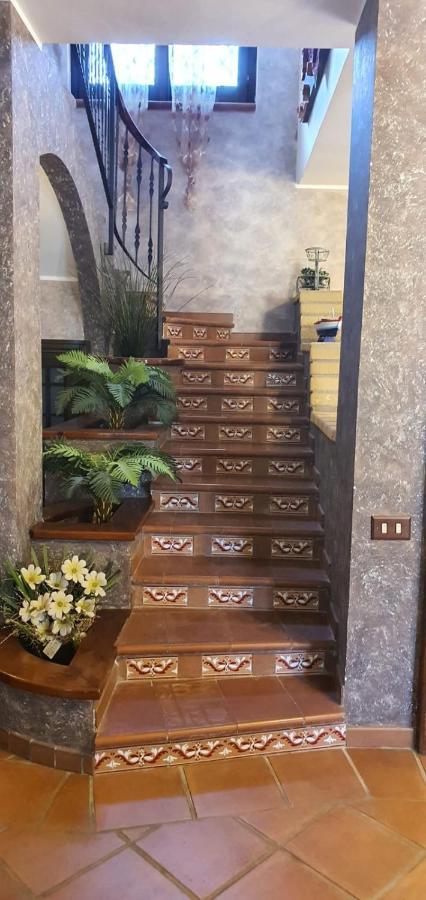 Villa Marianna Con Piscina Privata Ampi Spazi Esterni E Wifi Free Трабія Екстер'єр фото